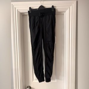 Lululemon Dance Studio Jogger Pants Black Size 4